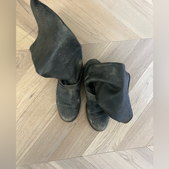 Frye high boots with authentic worn look - Picture 3 of 3